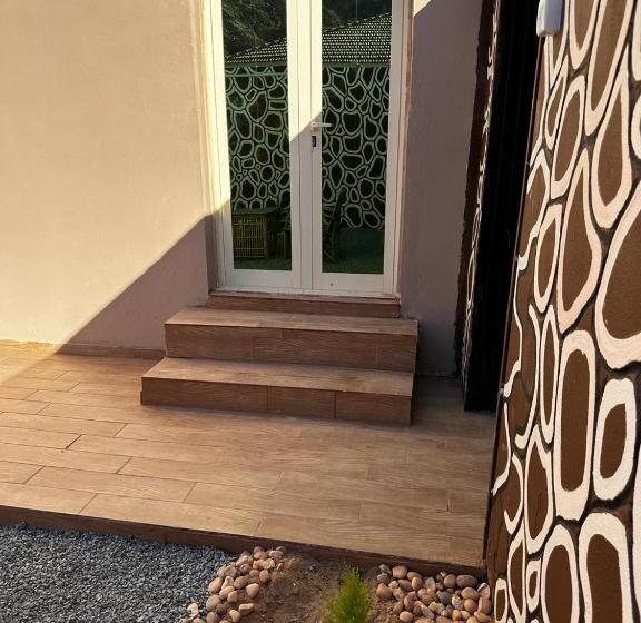 בית מלון כפרי مبيت نسيم الجبل