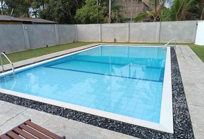 فندق A   Lili Villa