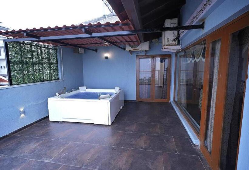 Hotel Alekhya Suite Dona Paula Beach Panaji