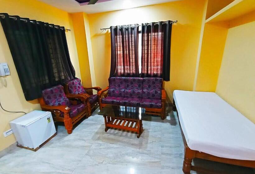 בית מלון כפרי Anjaneya Residency