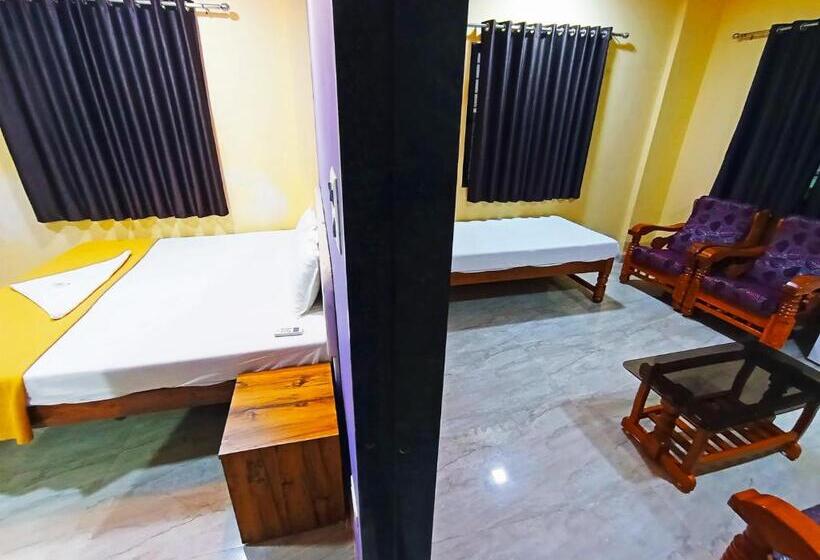 בית מלון כפרי Anjaneya Residency