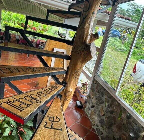 酒店 Aulaviva Tropical