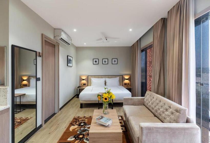 호텔 Blue Chip By Downtown   Near Udaipur Airport