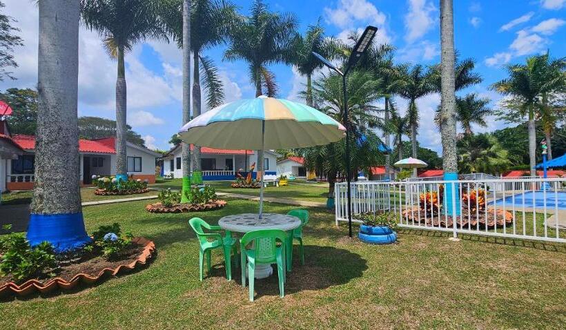 Отель Cabañas Cafeteras Cerritos