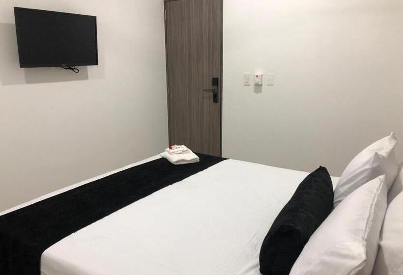 בית מלון כפרי Dubai