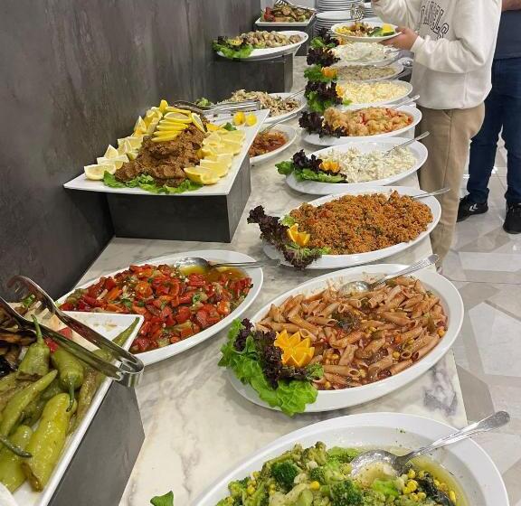 هتل çelik Thermal & Spa