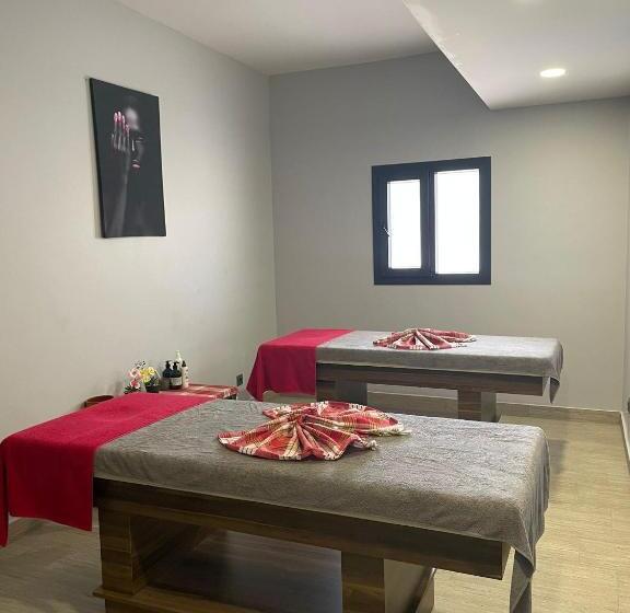 هتل çelik Thermal & Spa