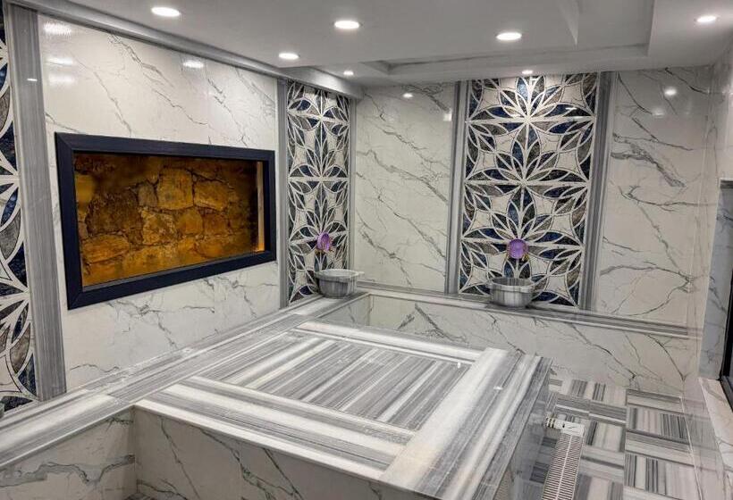 هتل çelik Thermal & Spa