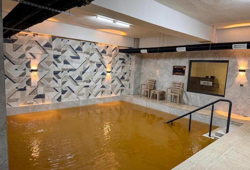 هتل çelik Thermal & Spa