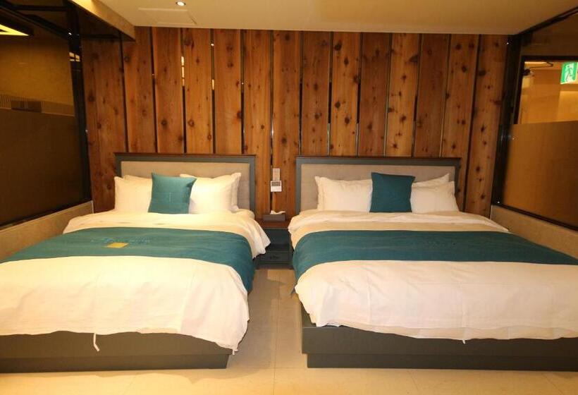 בית מלון כפרי Jb Tourist