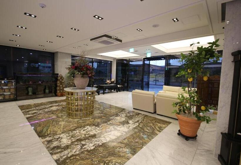 בית מלון כפרי Jb Tourist