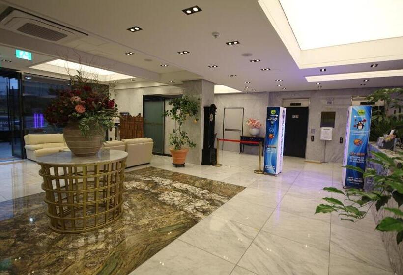 בית מלון כפרי Jb Tourist