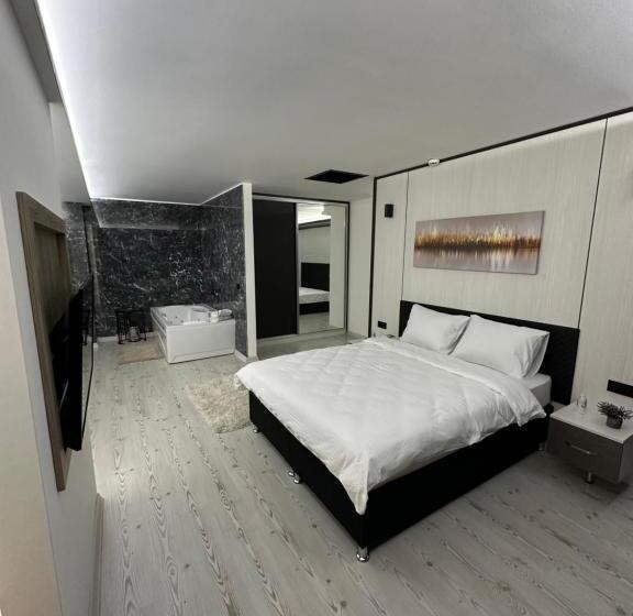 Kt Home Hotel & Apartments