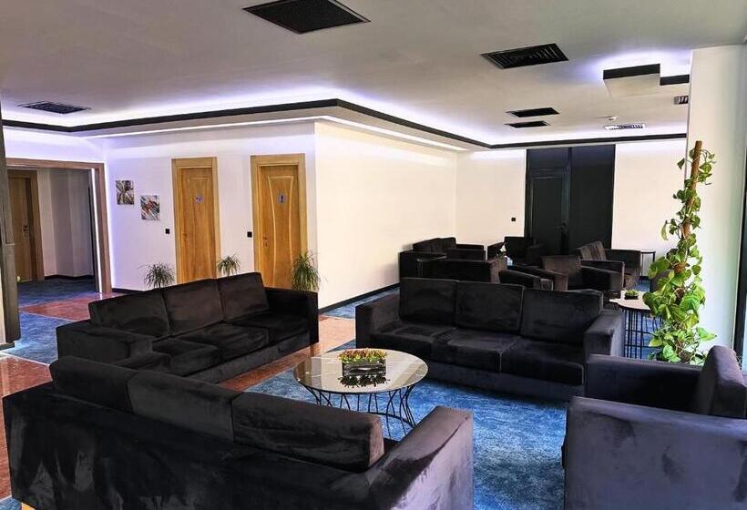 Kt Home Hotel & Apartments