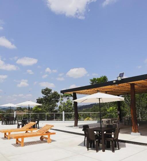 בית מלון כפרי Los Naranjos