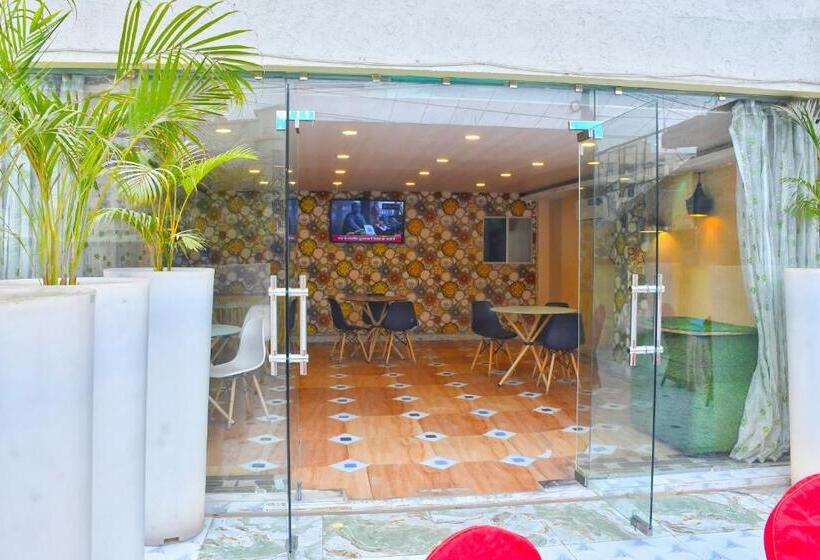 Fabhotel Magadh Palace