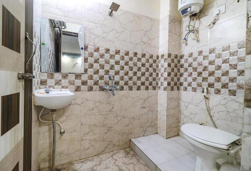 Fabhotel Magadh Palace