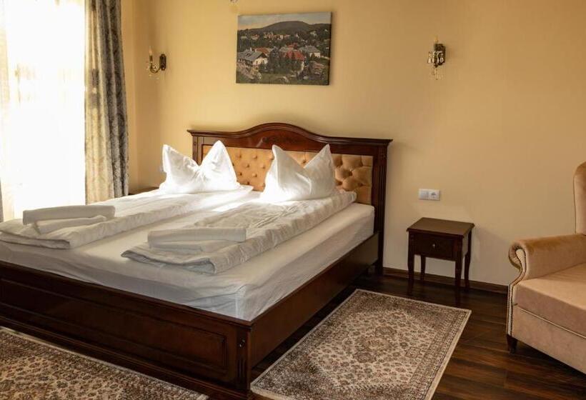 בית מלון כפרי Melik