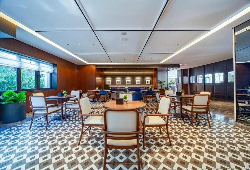 Отель Nanjing Fanyue Plaza Intercity