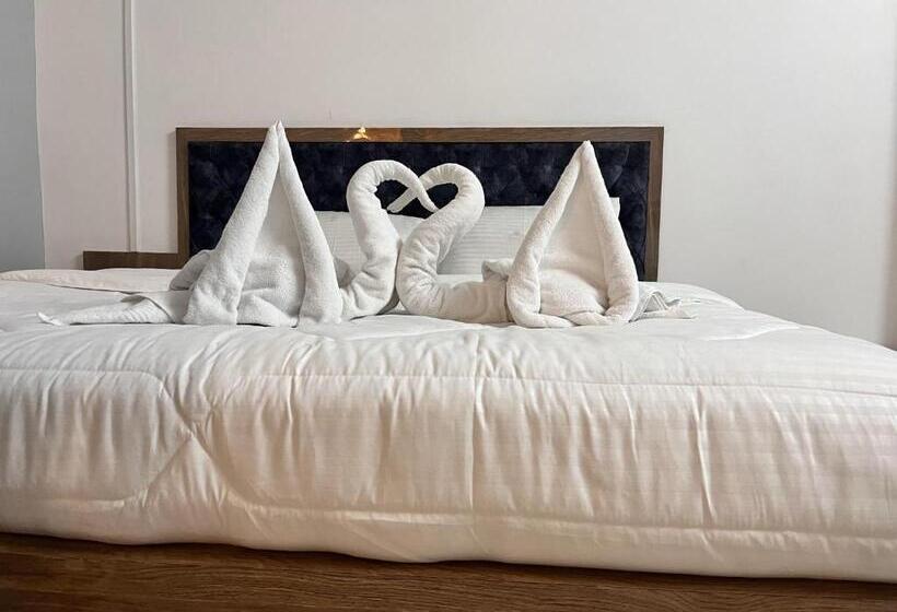 هتل Sm Lodge And Restaurant