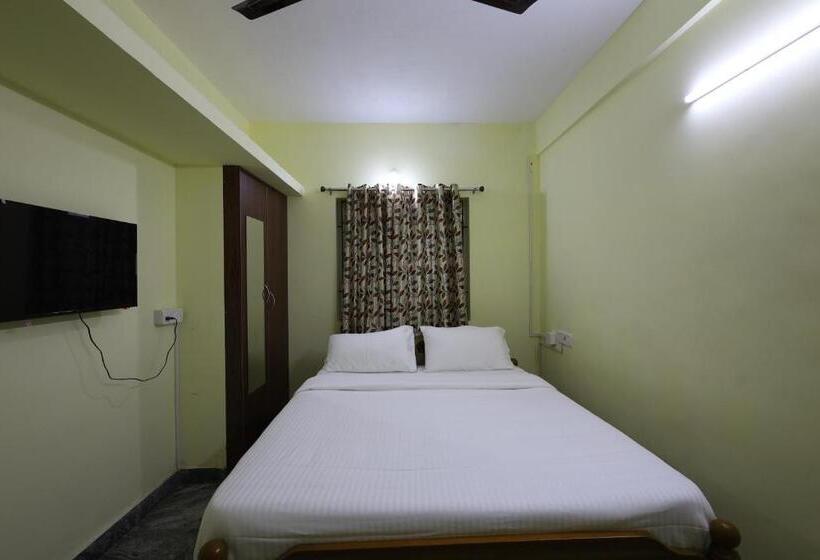 Отель Srinivasa Serviced Apartment