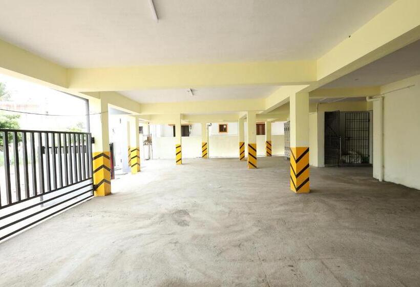 Отель Srinivasa Serviced Apartment