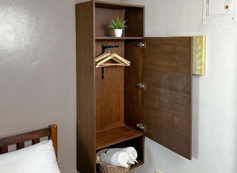 هتل Stay Inn Plus