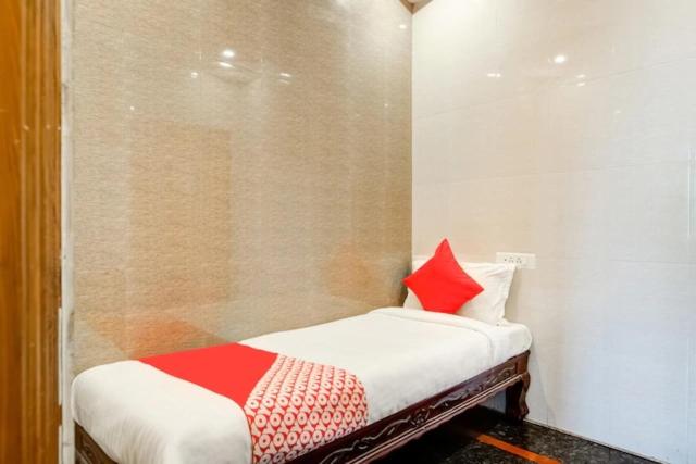 ホテル Tejasri Residency