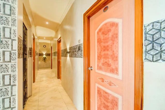 ホテル Tejasri Residency