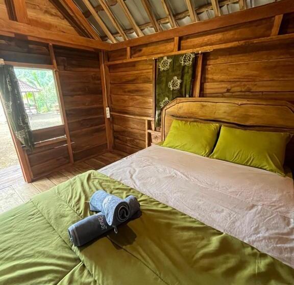 فندق Tetebatu Jungle Vibes