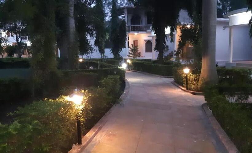 酒店 The Baagh Jungle Resort