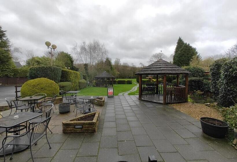 בית מלון כפרי The Golden Cup   Yoxall