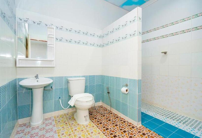 בית מלון כפרי The Palm Krabi Residence And Resort