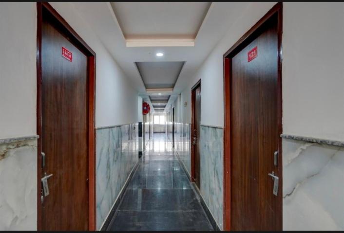 בית מלון כפרי The Simran Suites