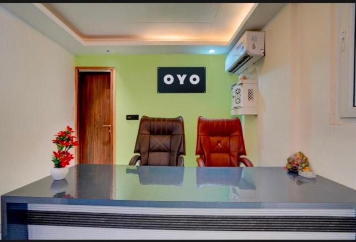 בית מלון כפרי The Simran Suites