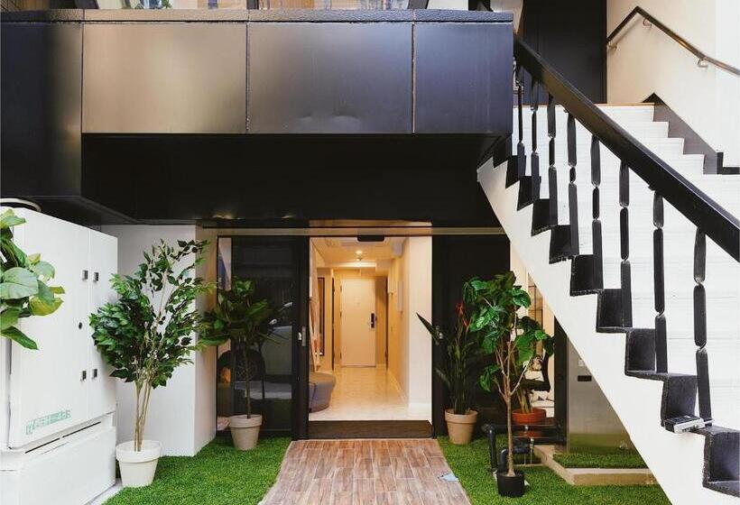 近秋叶原东京中心奢华套房kfob 车站2分 4站可用 配奢华戴森 最大5人