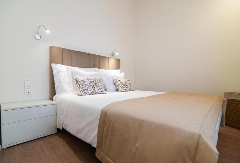 膳宿费 Azoriani City Hostel Ponta Delgada