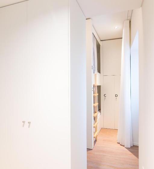 膳宿费 Azoriani City Hostel Ponta Delgada