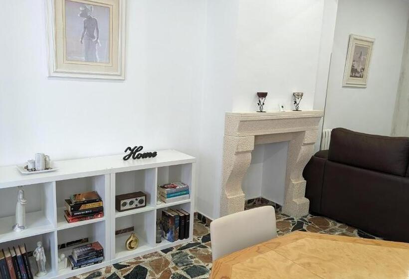 بنسيون Casa Clari