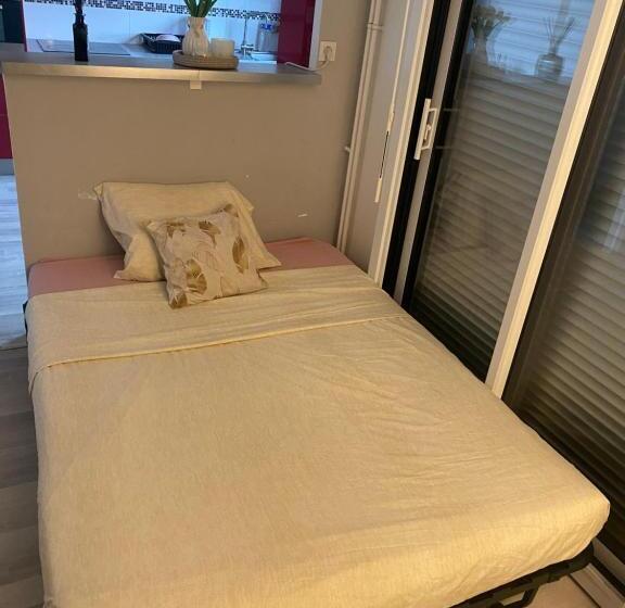 פנסיון Chambres D Hôtes Kennedy, Villejean