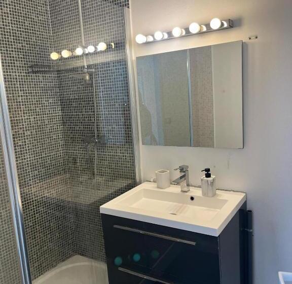 פנסיון Chambres D Hôtes Kennedy, Villejean