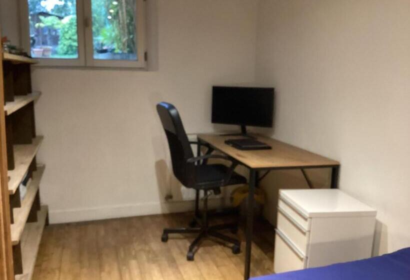 膳宿费 Chambres En Maison