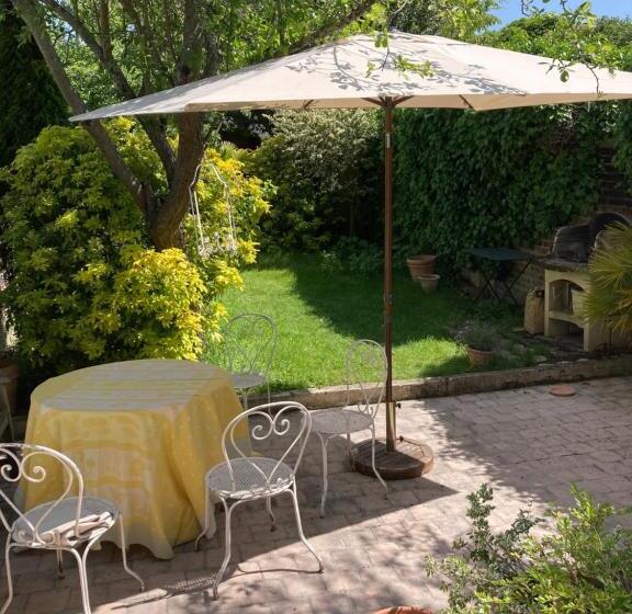 膳宿费 Chambres En Maison