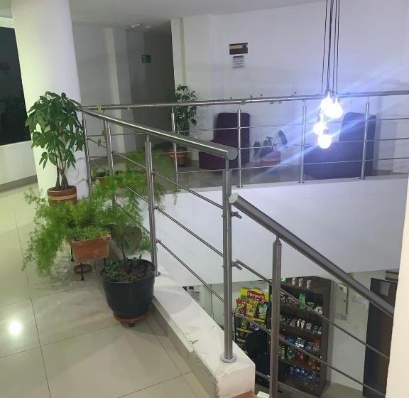 ペンション El Cacique Popayan