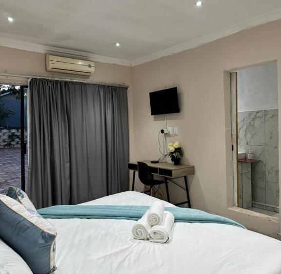 פנסיון Entindini Guest House