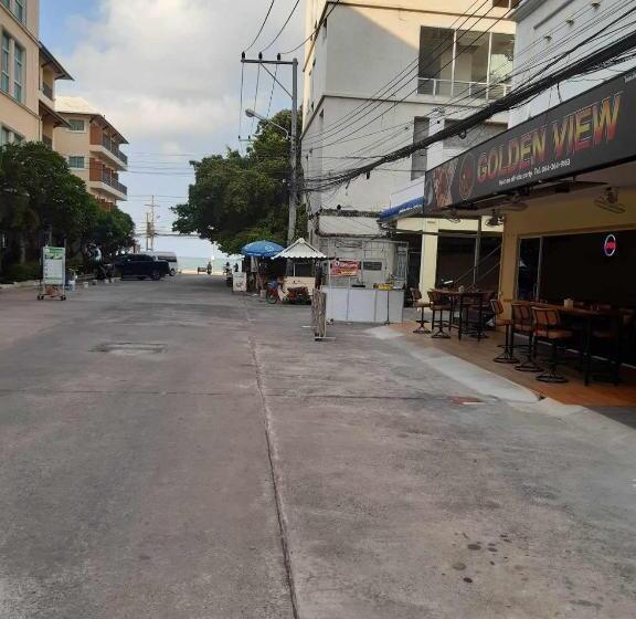 פנסיון Golden View