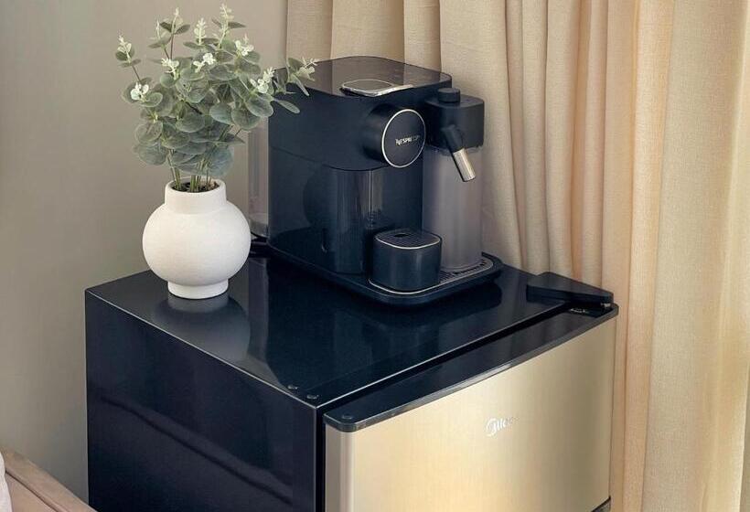 Пансион Great Value 1b1b Studio In Sandringham Private Entrance, Close To City, Heat Pump, Netfilx