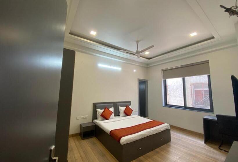 Пансион Hello Namaste India Elite