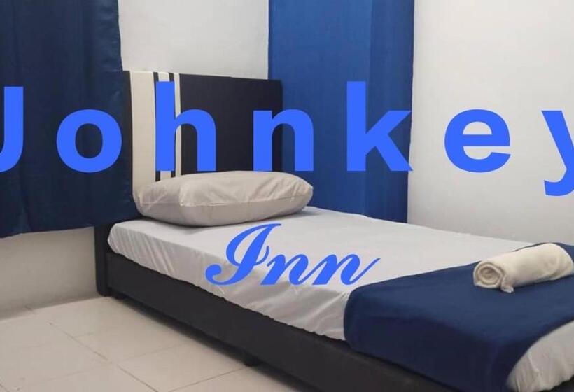 פנסיון Johnkeyᴵⁿⁿ