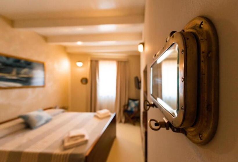 ペンション Le Tre Caravelle